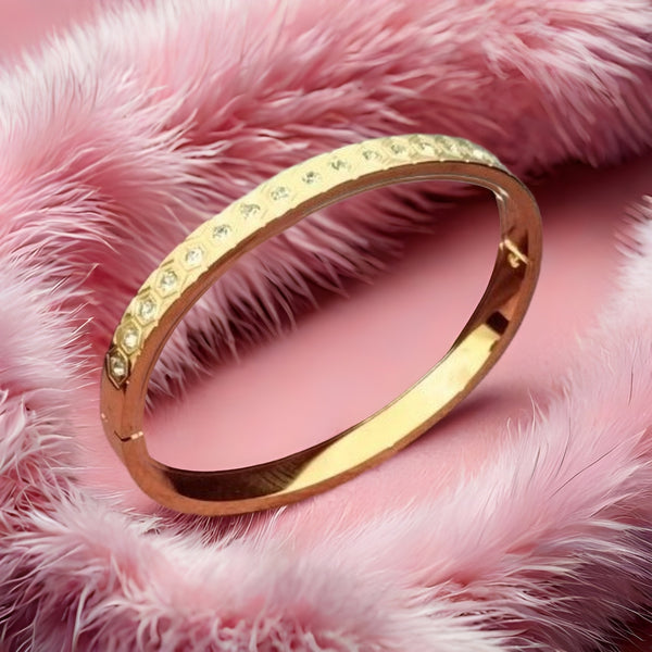 Celestraa Adjustable Gold Plated Bracelet – Everyday Wear Jewelry