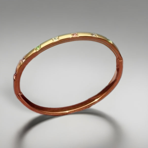 Celestraa Radiant Gold Bracelet with Modern Multi Diamonds