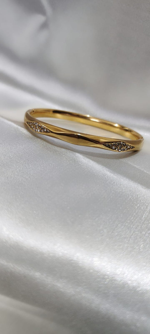 Celeste gold Kada bracelet