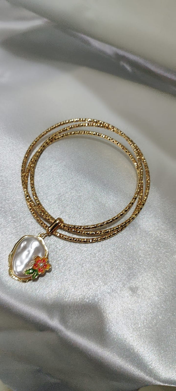 Chandrika Pearl Bracelet
