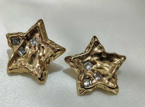 Angels star Earing
