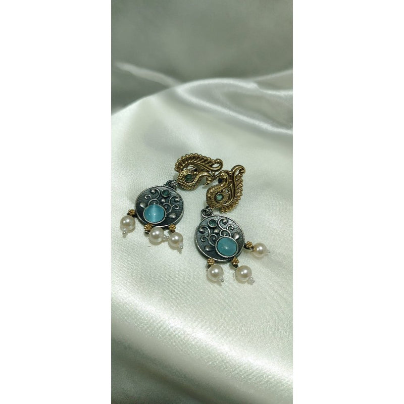 Stylish Choker Style Ocean blue  Pendant Set for Evening Party